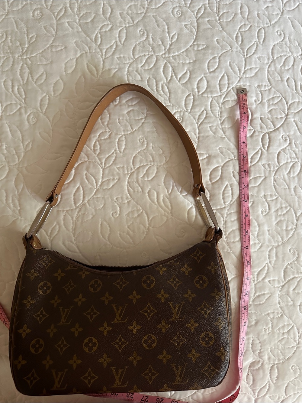 Louis Vuitton Monogram Canvas  Shoulder Bag in Brown and Tan - Picture 11 of 13